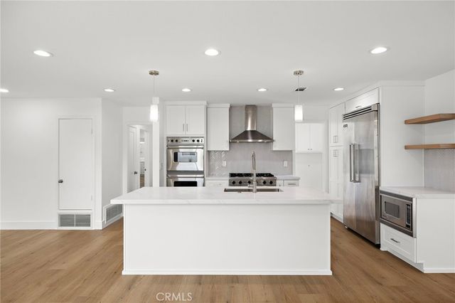 11692 Lampson Avenue, Garden Grove, CA 92840