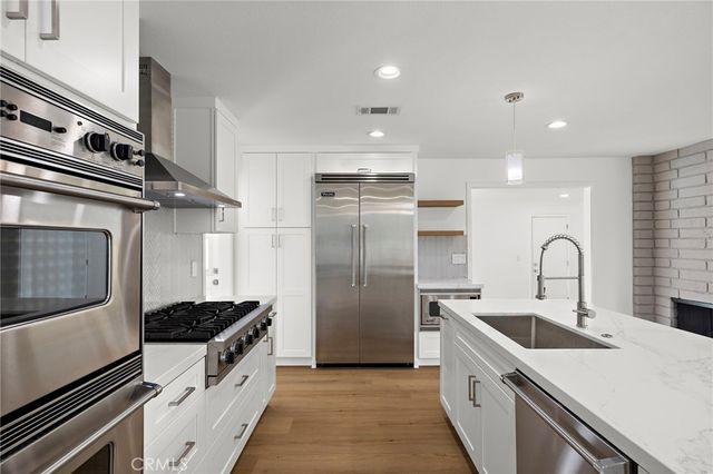 11692 Lampson Avenue, Garden Grove, CA 92840