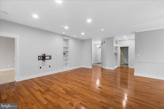 832 WINDER CT, Winchester, VA 22601