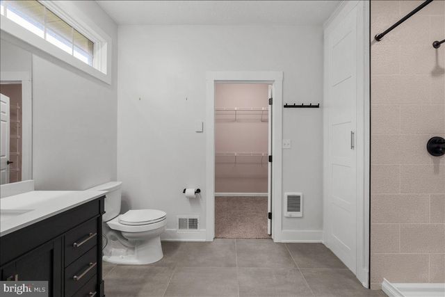 832 WINDER CT, Winchester, VA 22601