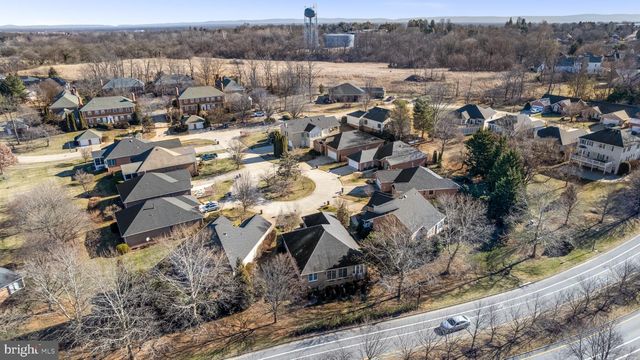 832 WINDER CT, Winchester, VA 22601