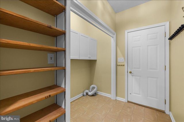 832 WINDER CT, Winchester, VA 22601