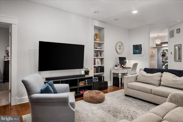 832 WINDER CT, Winchester, VA 22601