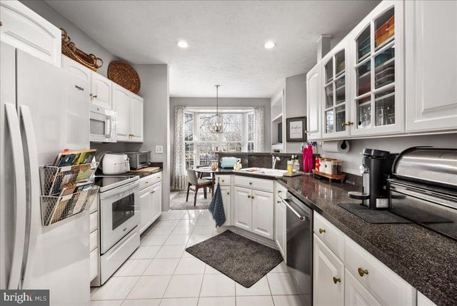 832 WINDER CT, Winchester, VA 22601