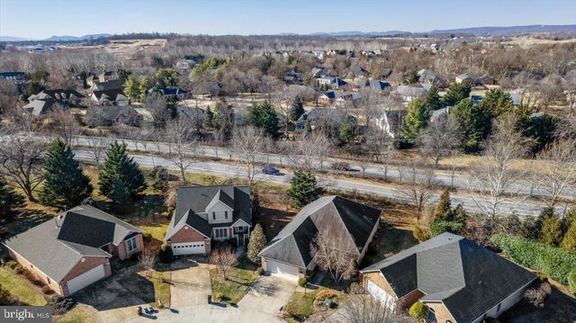 832 WINDER CT, Winchester, VA 22601