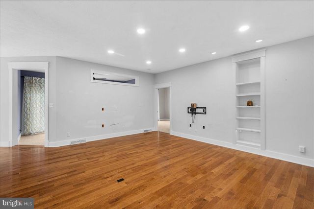 832 WINDER CT, Winchester, VA 22601