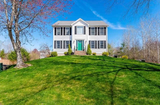 37 Ezras Way, Dover, NH 03820