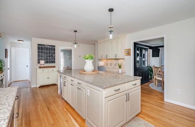 37 Ezras Way, Dover, NH 03820