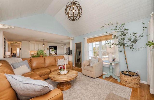 37 Ezras Way, Dover, NH 03820