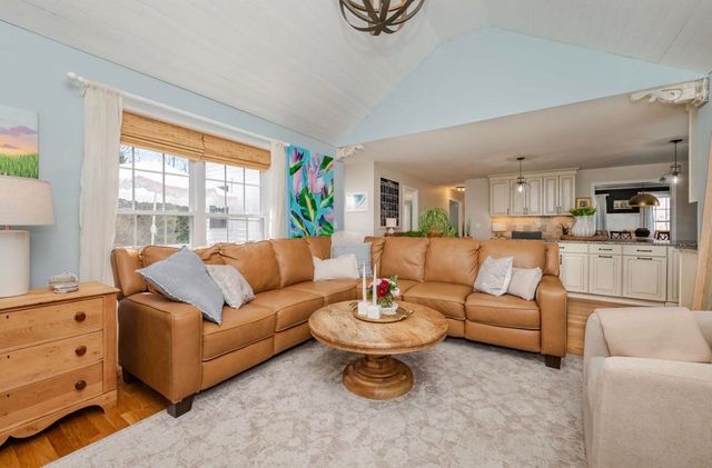 37 Ezras Way, Dover, NH 03820