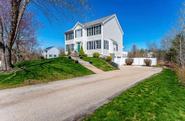 37 Ezras Way, Dover, NH 03820
