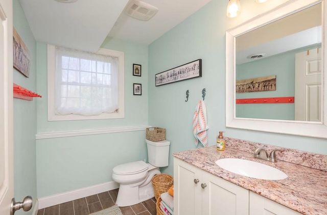 37 Ezras Way, Dover, NH 03820
