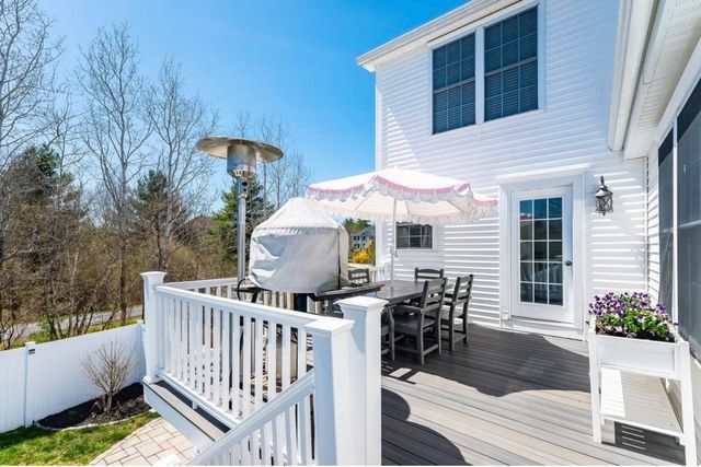 37 Ezras Way, Dover, NH 03820