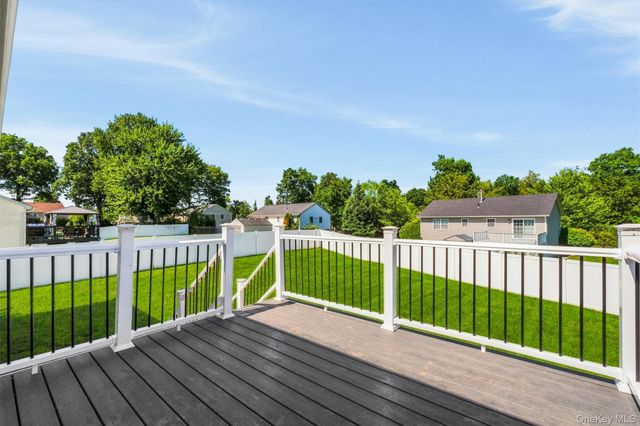 17 Princeton Drive, Walden, NY 12586