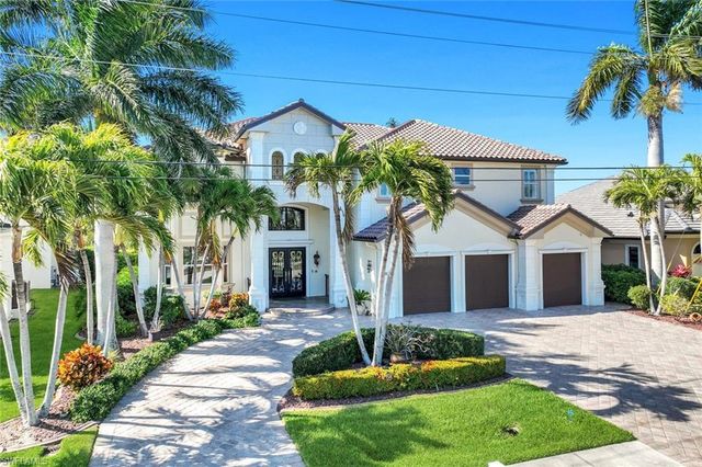 3820 Surfside BLVD, Cape Coral, FL 33914