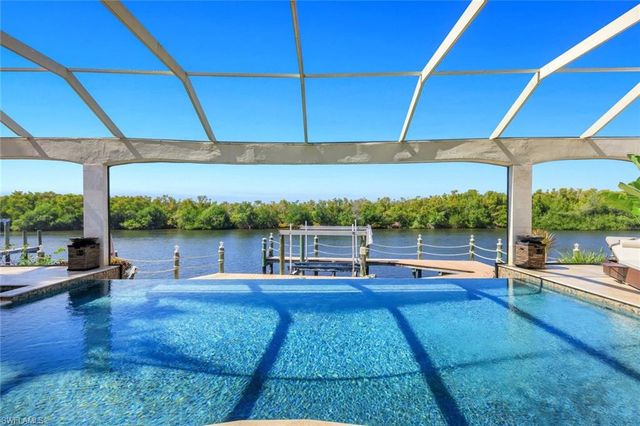 3820 Surfside BLVD, Cape Coral, FL 33914