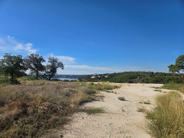 18101 Marshalls Point DR, Lago Vista, TX 78645