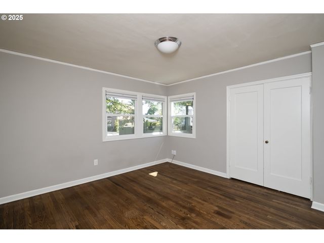 7434 N CHASE Ave N, Portland, OR 97217