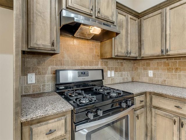 2817 NW 188th Street, Edmond, OK 73012