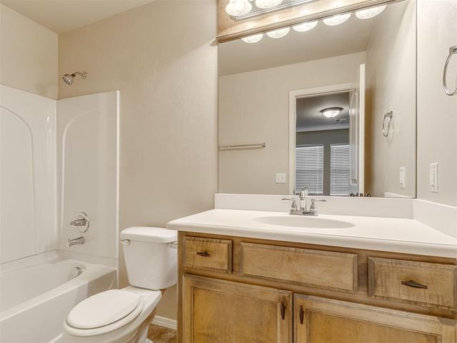 2817 NW 188th Street, Edmond, OK 73012
