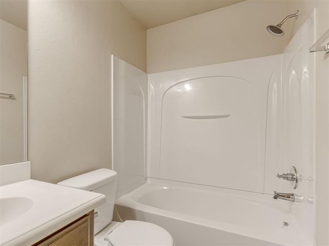 2817 NW 188th Street, Edmond, OK 73012
