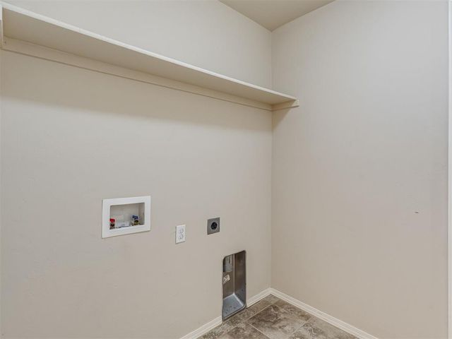2817 NW 188th Street, Edmond, OK 73012