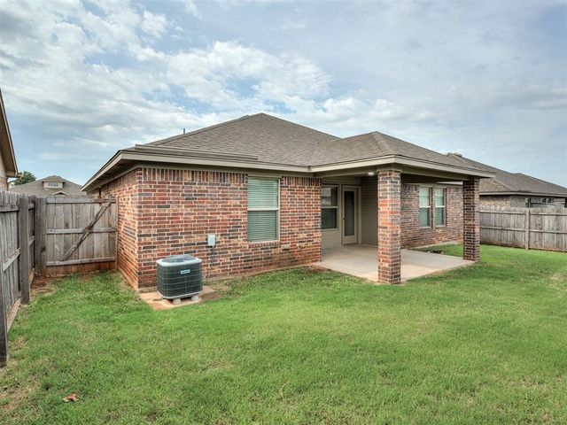 2817 NW 188th Street, Edmond, OK 73012