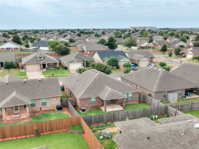 2817 NW 188th Street, Edmond, OK 73012