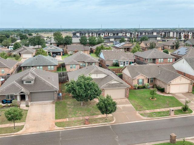 2817 NW 188th Street, Edmond, OK 73012