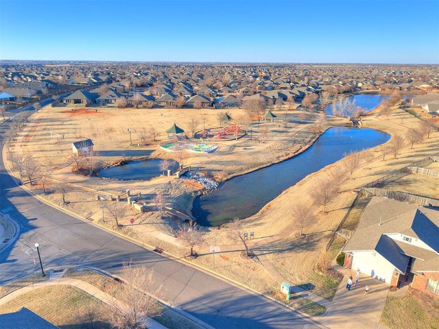 2817 NW 188th Street, Edmond, OK 73012