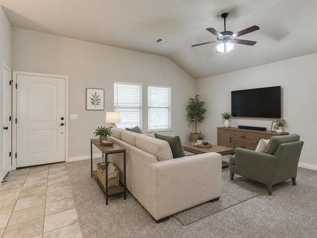 2817 NW 188th Street, Edmond, OK 73012