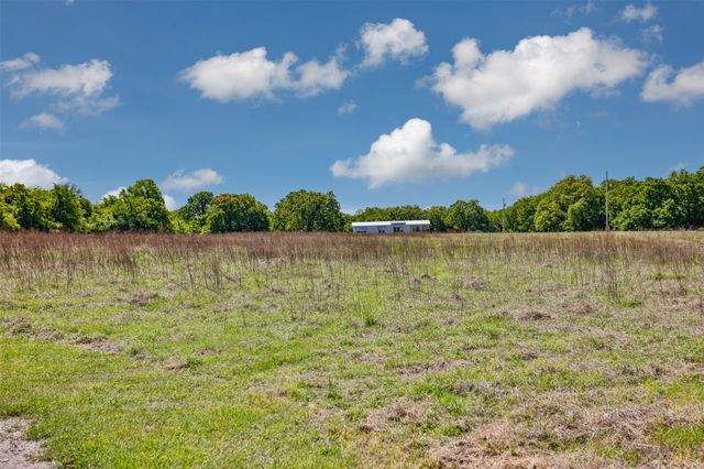 542 County Road 222, Gainesville, TX 76240