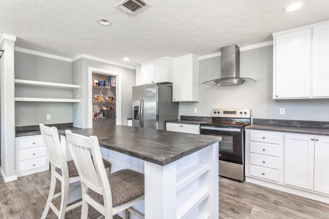 542 County Road 222, Gainesville, TX 76240