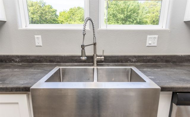 542 County Road 222, Gainesville, TX 76240