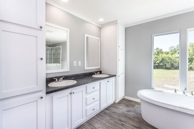 542 County Road 222, Gainesville, TX 76240
