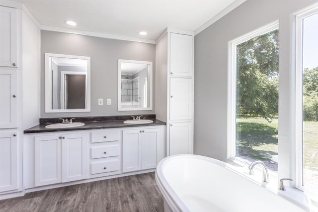 542 County Road 222, Gainesville, TX 76240