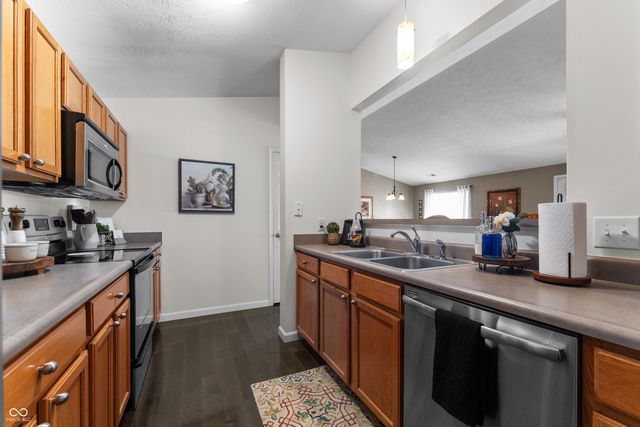 6231 Amber Creek Lane 310, Indianapolis, IN 46237