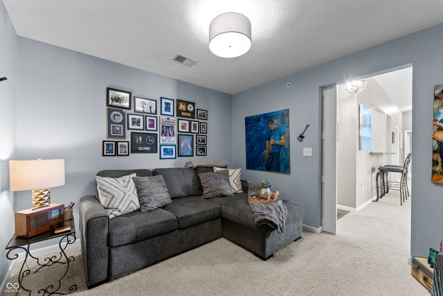 6231 Amber Creek Lane 310, Indianapolis, IN 46237