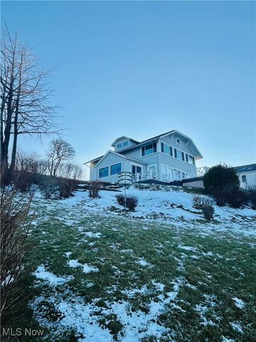 5041 N Warner Drive, Geneva On The Lake, OH 44041