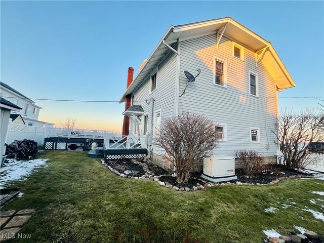 5041 N Warner Drive, Geneva On The Lake, OH 44041