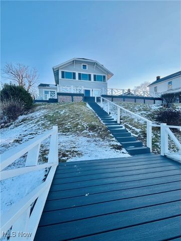 5041 N Warner Drive, Geneva On The Lake, OH 44041