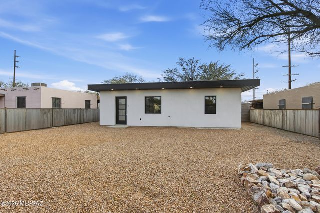 2208 E 19th Street, Tucson, AZ 85719