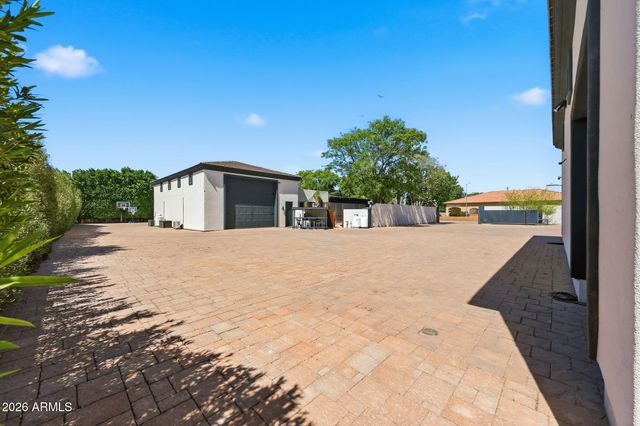 21906 N 86TH Avenue, Peoria, AZ 85383