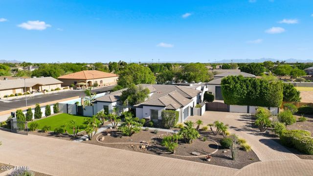 21906 N 86TH Avenue, Peoria, AZ 85383