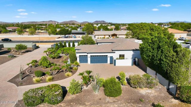 21906 N 86TH Avenue, Peoria, AZ 85383