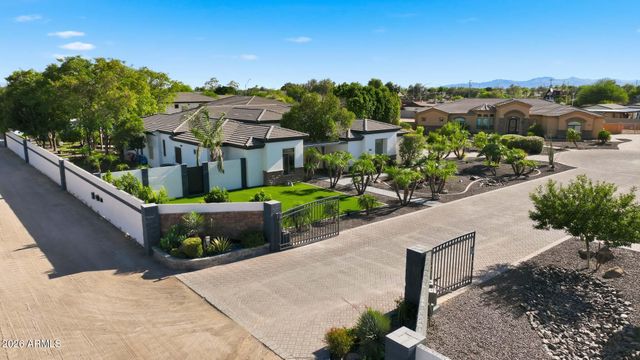 21906 N 86TH Avenue, Peoria, AZ 85383