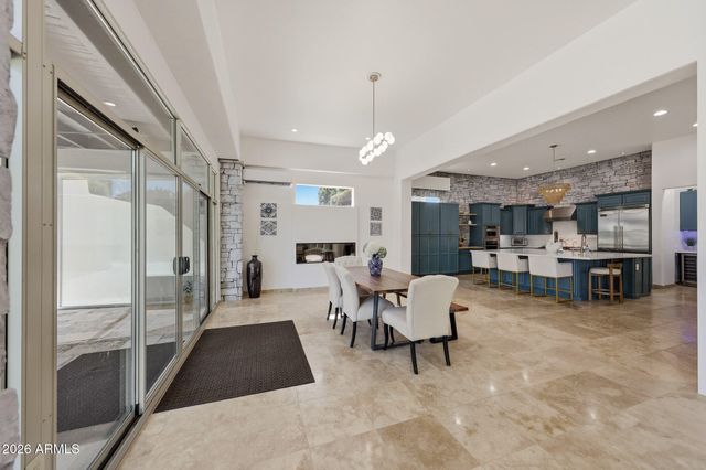 21906 N 86TH Avenue, Peoria, AZ 85383