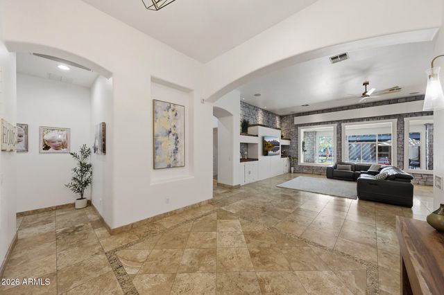 21906 N 86TH Avenue, Peoria, AZ 85383