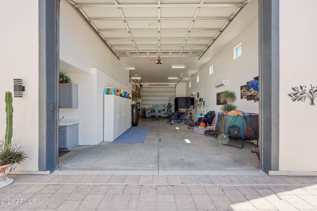 21906 N 86TH Avenue, Peoria, AZ 85383