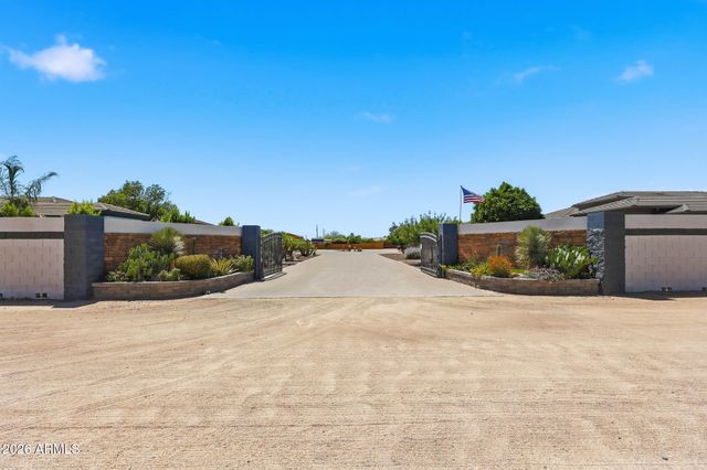 21906 N 86TH Avenue, Peoria, AZ 85383